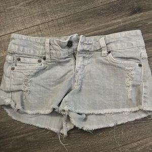 LF Carmar size 25 shorts